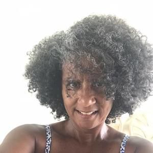 Meet your Posher, Joy